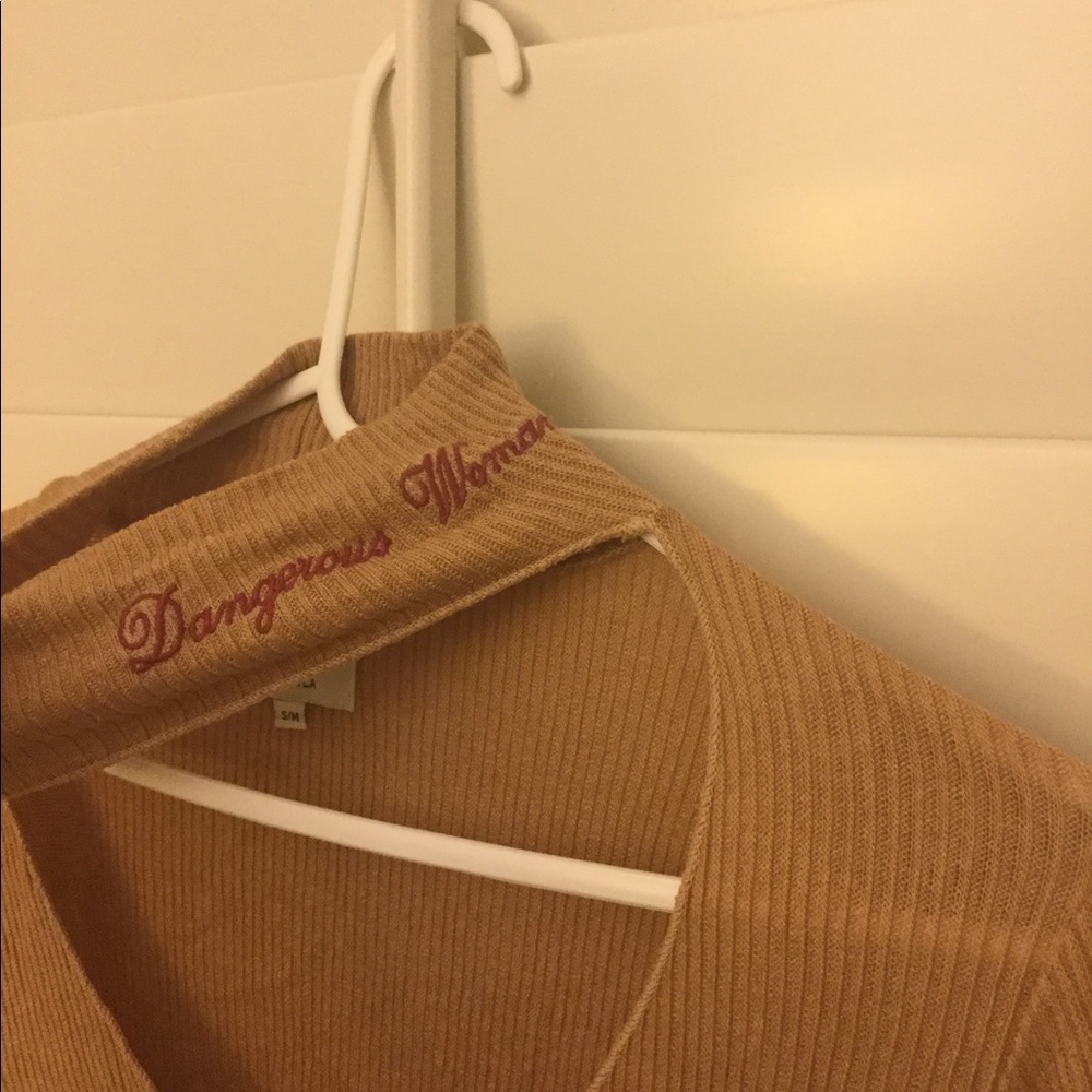 Mate the label long sleeve “dangerous woman” tee